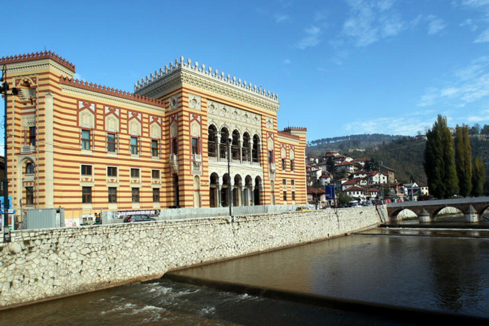 KRIZNI ŠTAB KANTONA U Sarajevu 92 odsto umrlih od korone u poslednja dva meseca je nevakcinisano!