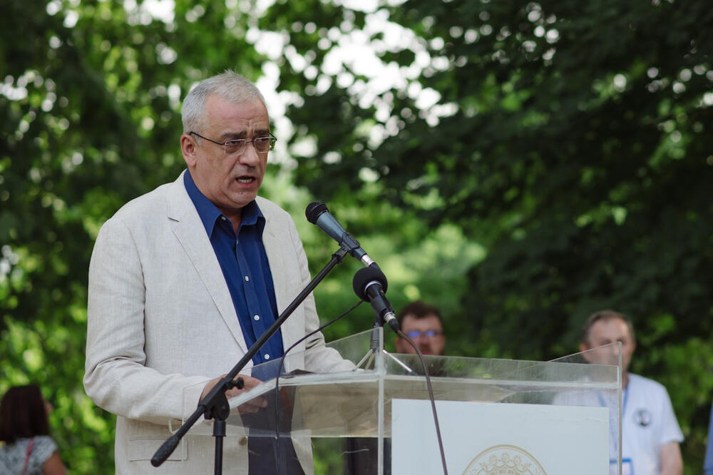 Gradonačelnik Bakić: Grad će uvek podržavati manifestaciju koja neguje sećanje na genija iz Smiljana