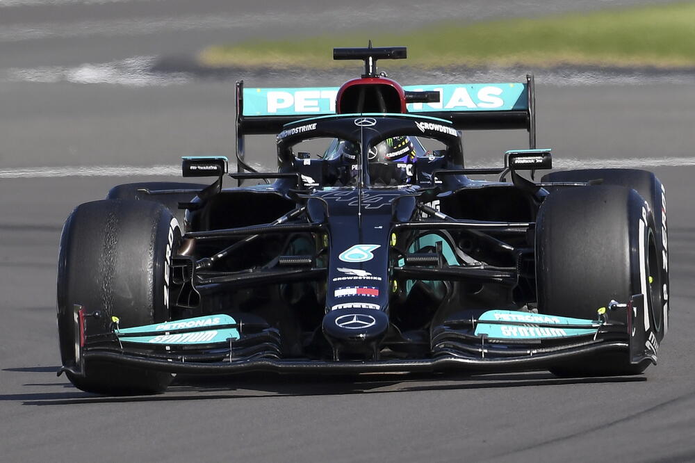 BRITANAC NIJE KRŠIO PRAVILA! Mercedes: Hamiltonovo preticanje u skladu sa pravilima FIA