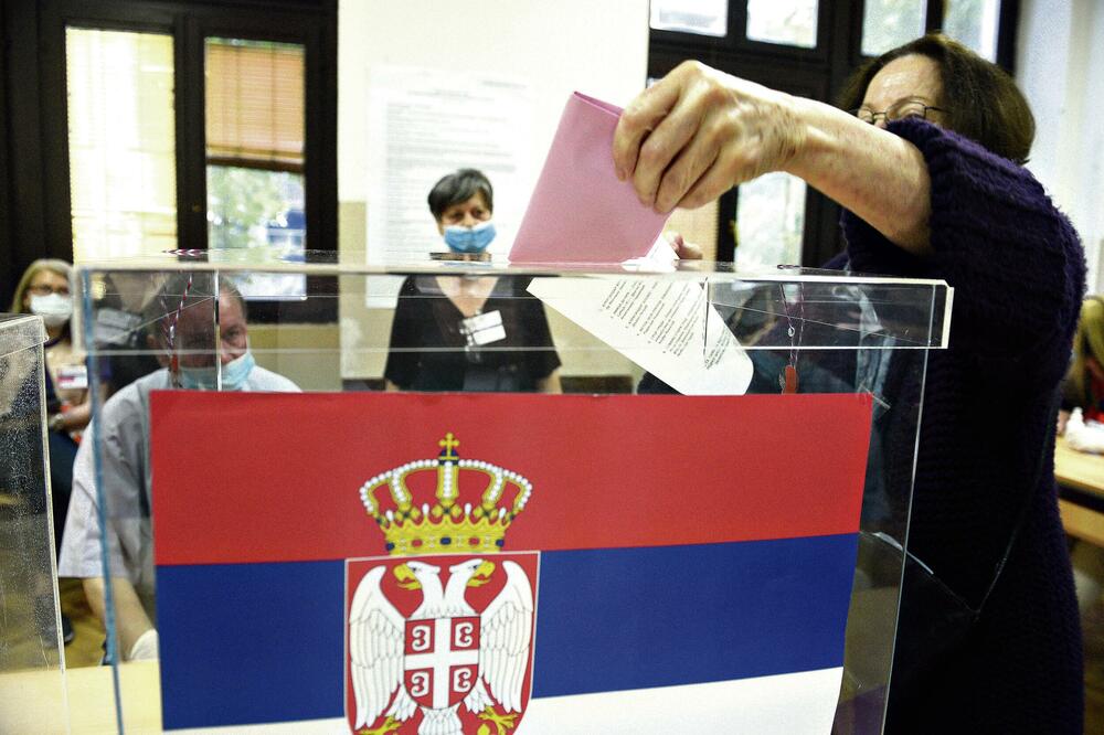 KURTI ZABRANIO BIRAČKA MESTA U SRPSKIM SREDINAMA: Srbi će na referendumu moći da glasaju na 2 načina