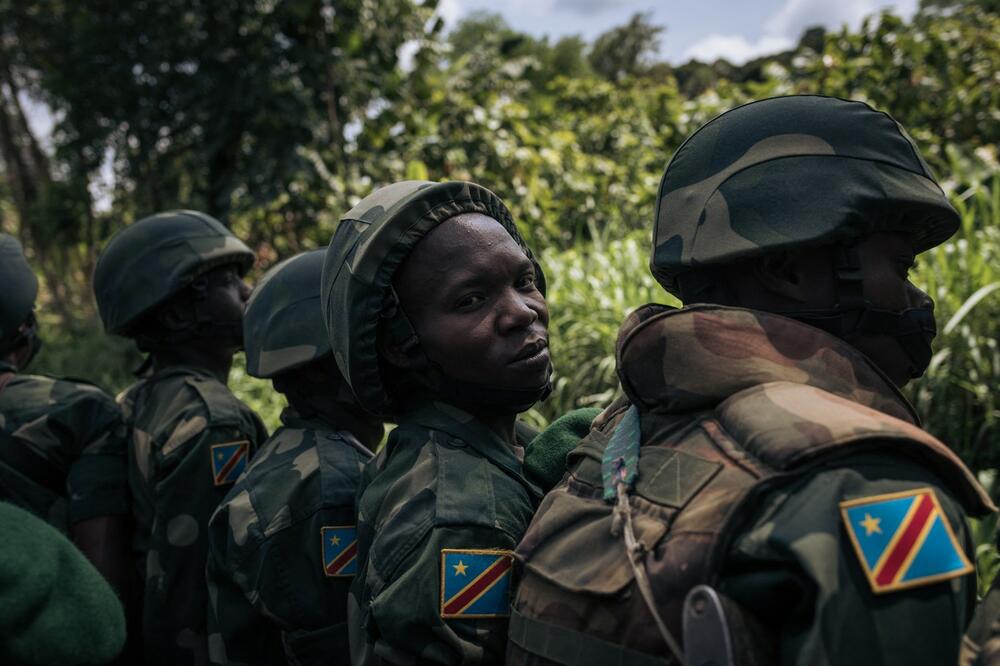 0620053496, Uganda, vojska