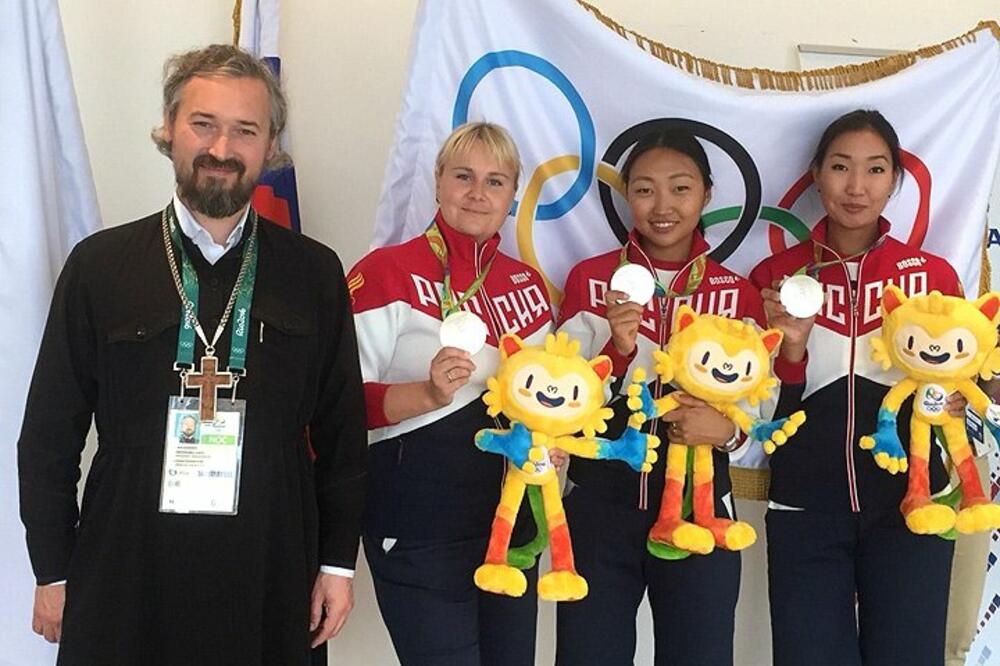 LITURGIJA U OLIMPIJSKOM SELU: Ruski sportisti se pričestili pred sportska takmičenja u TOKIJU! VIDEO