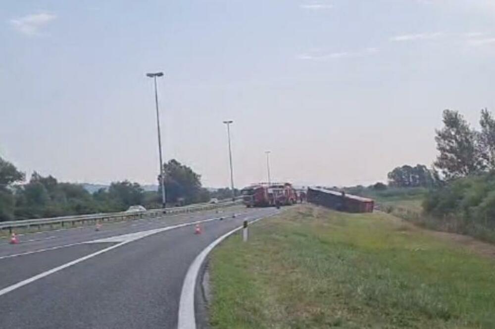 UKLETA DEONICA AUTO-PUTA KROZ HRVATSKU: Blizu mesta gde se prevrnuo autobus na putu iz Nemačke desilo se čak 2.000 nesreća