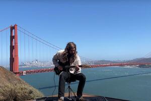 VETAR KAO MUZIČKI INSTRUMENT: Muzičar iz Los Anđelesa snimio duet sa čuvenim mostom Golden gejt VIDEO
