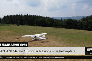 SPEKTAKL ZA MEŠTANE PRANJANA: Održani prvi panoramski letovi sportskih aviona!