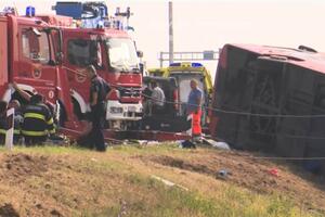 VOZAČ AUTOBUSA U KOME JE STRADALO 10 LJUDI SE BRANIO ĆUTANJEM: Nakon ispitivanja u Tužilaštvu vraćen u pritvor!