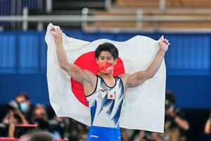 TINEJDŽER DONEO ZLATO JAPANU: Hašimoto olimpijski šampion u višeboju