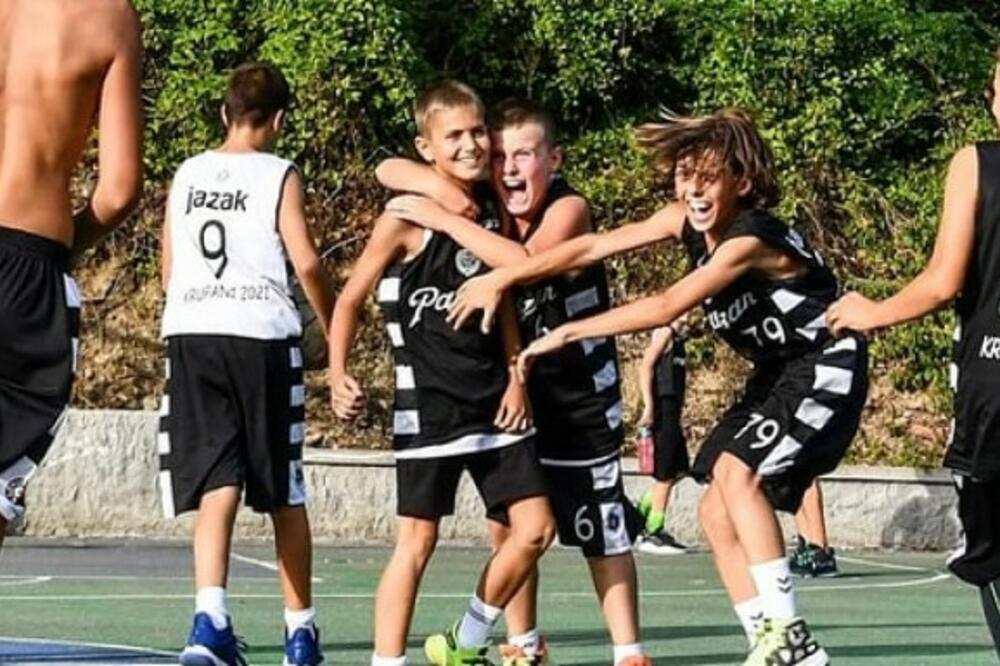 ZAVRŠEN LETNJI KAMP PARTIZANA: Više od 160 mladih košarkaša treniralo po programu crno-belih