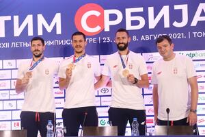 MARKO ŽDERO OKUPIO BASKETAŠE: Reprezentacija Srbije u basketu 3x3 na pripremama u Novom Sadu