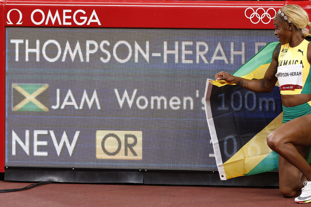 ŽENA ZMAJ! Ilejn Tompson odbranila ZLATO u trci na 100 metara uz novi OLIMPIJSKI REKORD! (FOTO)