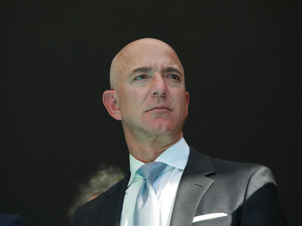 Džef Bezos