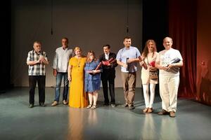 “POMORANDŽINA KORA” OSVOJILA I STRUČNI ŽIRI I PUBLIKU: Veliki uspeh Trsteničkog pozorišta na takmičenjima u Srbiji i na Balkanu