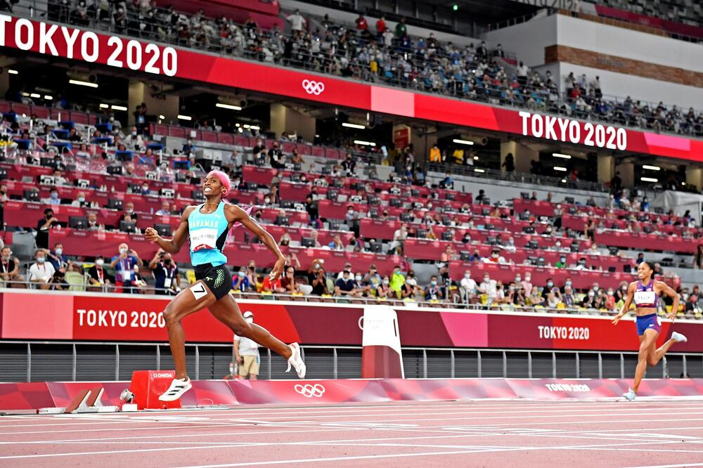 ZLATO OSTAJE NA BAHAMIMA:Šoni Miler-Uibo odbranila medalju iz Rija u trci na 400 metara!