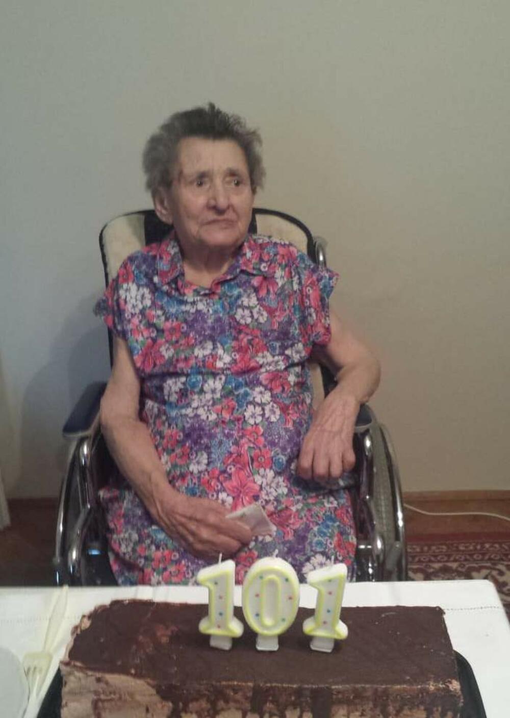 Rozalija Hes, Kikinda, najstarija, 101.rođendan