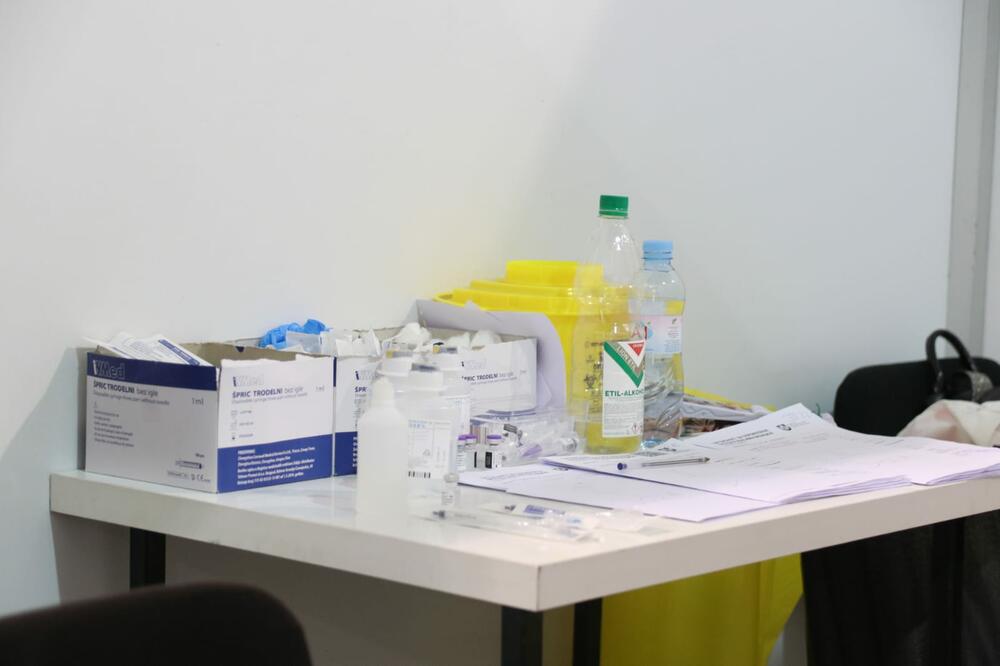 KORONA VIRUS U MAČVANSKOM OKRUGU: Pregledano za vikend skoro 250 pacijenata, najveći broj obolelih u Šapcu