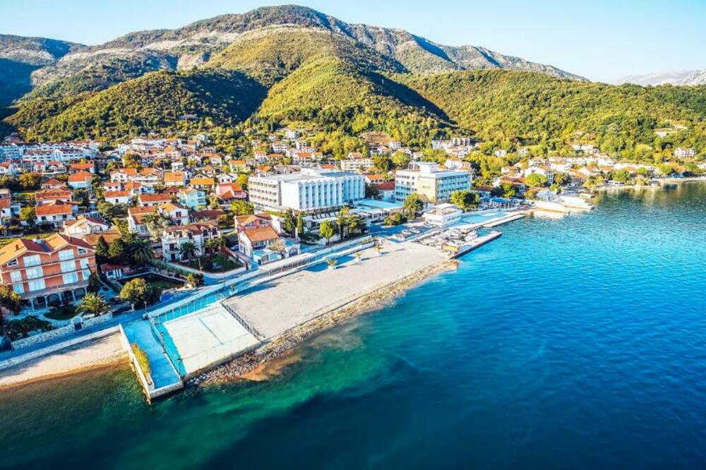 Crna Gora ipak najtraženija destinacija! Hoteli 4* i 5* od 309€ za 7 polupansiona