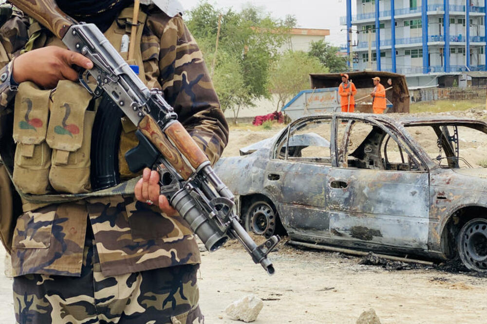 HAZARI U STRAHU OD MASAKRA I PROGONA Otpor talibanima je uzaludan