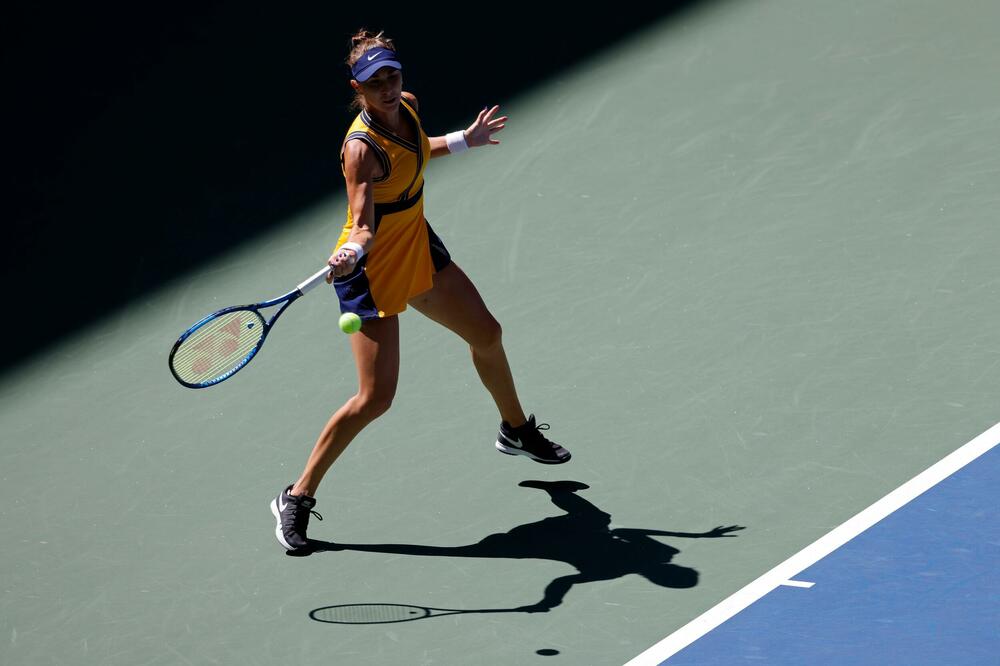 GREN SLEM U AMERICI: Marija Sakari i Belinda Benčić u osmini finala US Opena