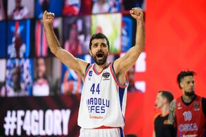 KRUNOSLAV SIMON U CEDEVITI: Proslavljeni hrvatski košarkaš se vratio u ZAGREB