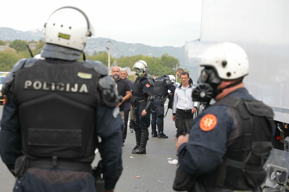 policija, policijski kordon, Cetinje