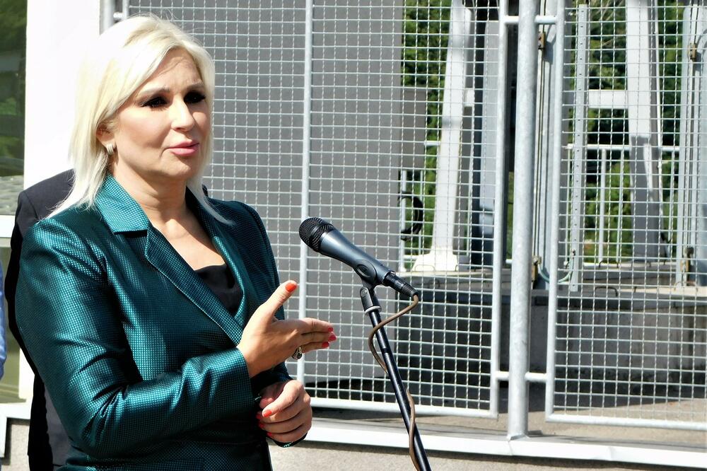 NEMA POTREBE ZA NERVOZOM: Potpredsednica Vlade Zorana Mihajlović u Malom Zvorniku
