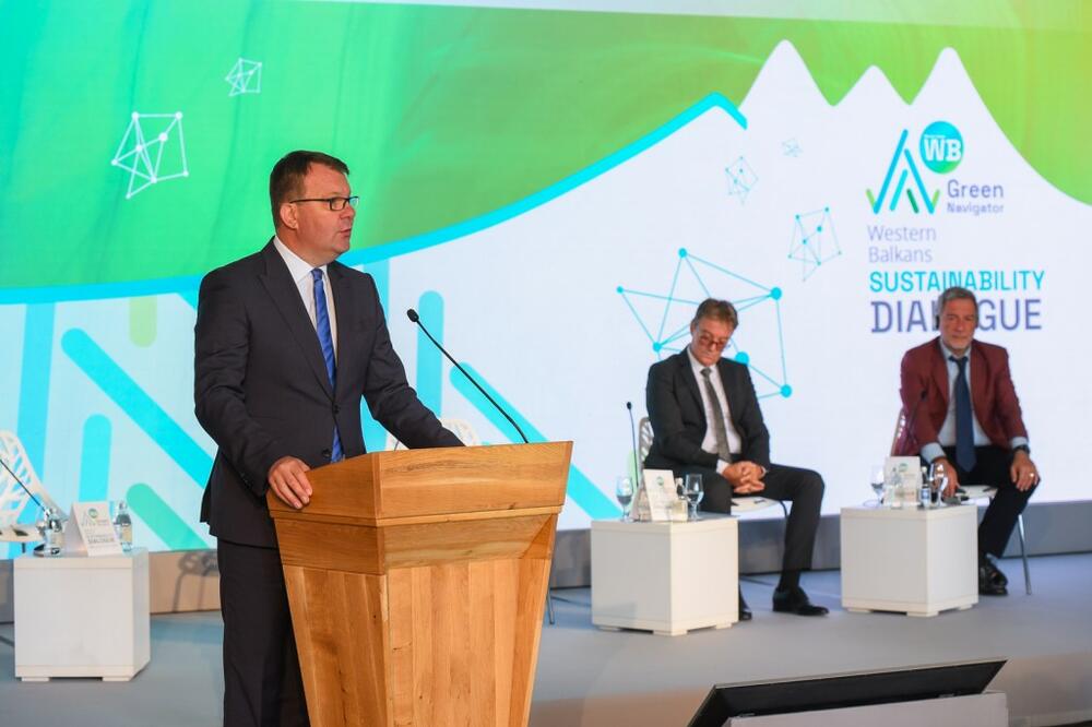 Mirović otvorio Konferenciju na temu održivosti razvoja