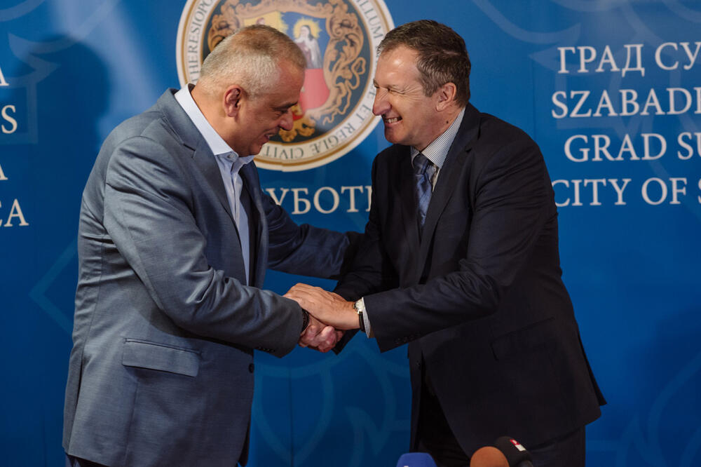 Gradonačelnik Subotice Bakić sastao se sa Dejanom Savićem, savetnikom za kulturu predsednika Vučića