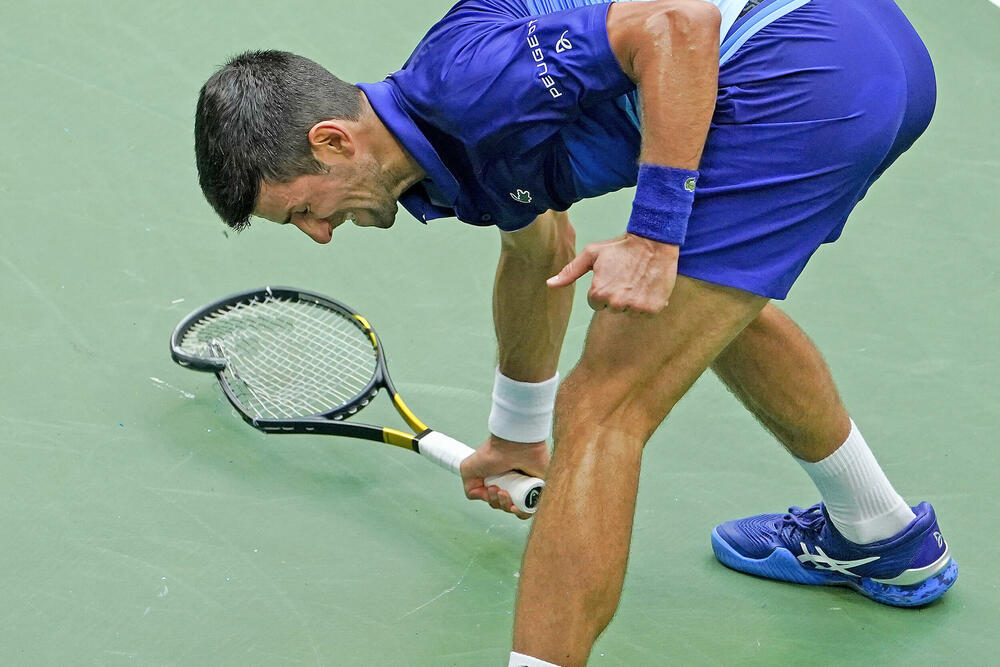 Novak Djokovic, Lomljenje reketa