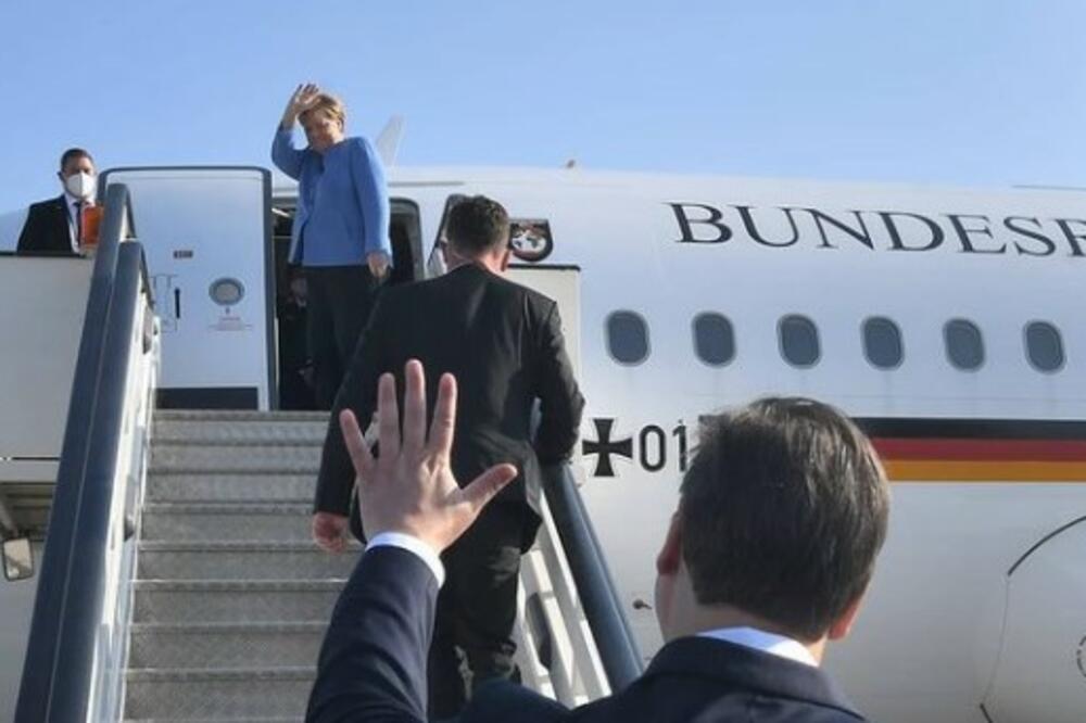 DOŠLO JE VREME DA BERLIN IZABERE STRANU: Šta Evropljani očekuju od Nemačke posle odlaska Angele Merkel