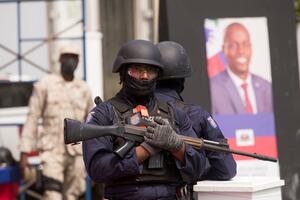 HAITI TONE U HAOS: U borbu sa razularenim bandama uskoro kreće i vojska, policija nemoćna protiv lokalnih gospodara rata