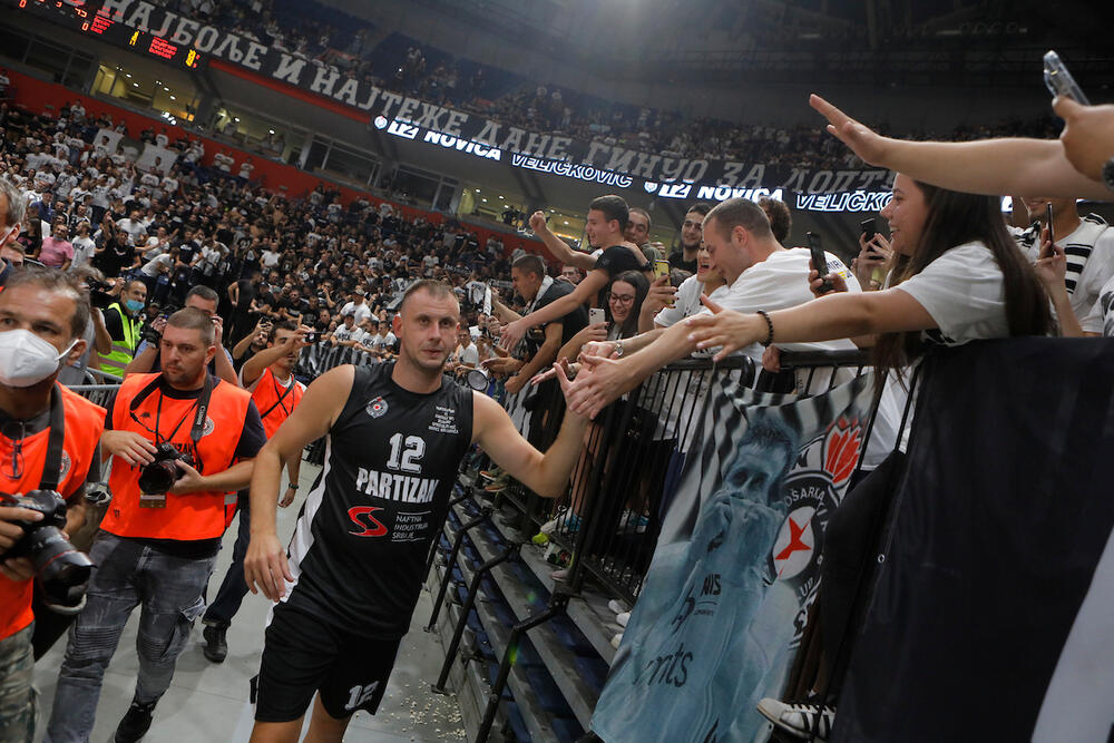 Novica Veličković, Partizan, Efes, Arena