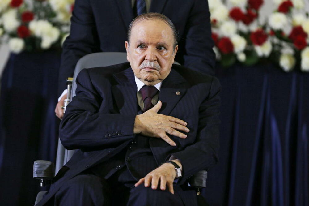 UMRO BUTEF: Preminuo bivši predsednik Alžira Abdelaziz Buteflika