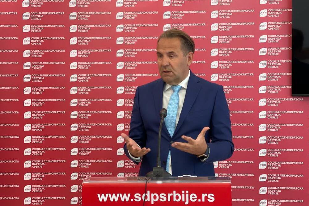 IZABRANO NOVO RUKOVODSTVO POKRAJINSKOG ODBORA SDP SRBIJE ZA VOJVODINU Ljajić: Počinjemo kampanju za najvažnije izbore