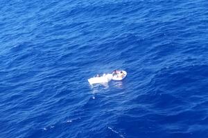 VENECUELANSKA MAJKA HRABROST: Posle brodoloma se žrtvovala da sačuva decu, umrla sat vremena pre dolaska spasilaca! VIDEO