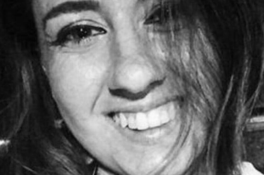 TRAGEDIJA POTRESLA ITALIJU: Preminula jedna od najboljih dama sudija! Marika (27) umrla pri porodu carskim rezom