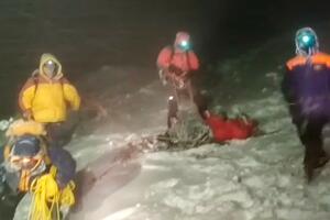 TRAGEDIJA NA NAJVIŠEM VRHU EVROPE: Pet planinara poginulo na Elbrusu! Grupa penjača ostala zarobljena na visini iznad 5.000 metara