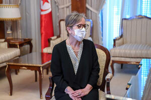 PRVA ŽENA IMENOVANA ZA PREMIJERKU U ISTORIJI TUNISA: Rauda Ramadan od predsednika dobila zadatak da što pre imenuje novu vladu!