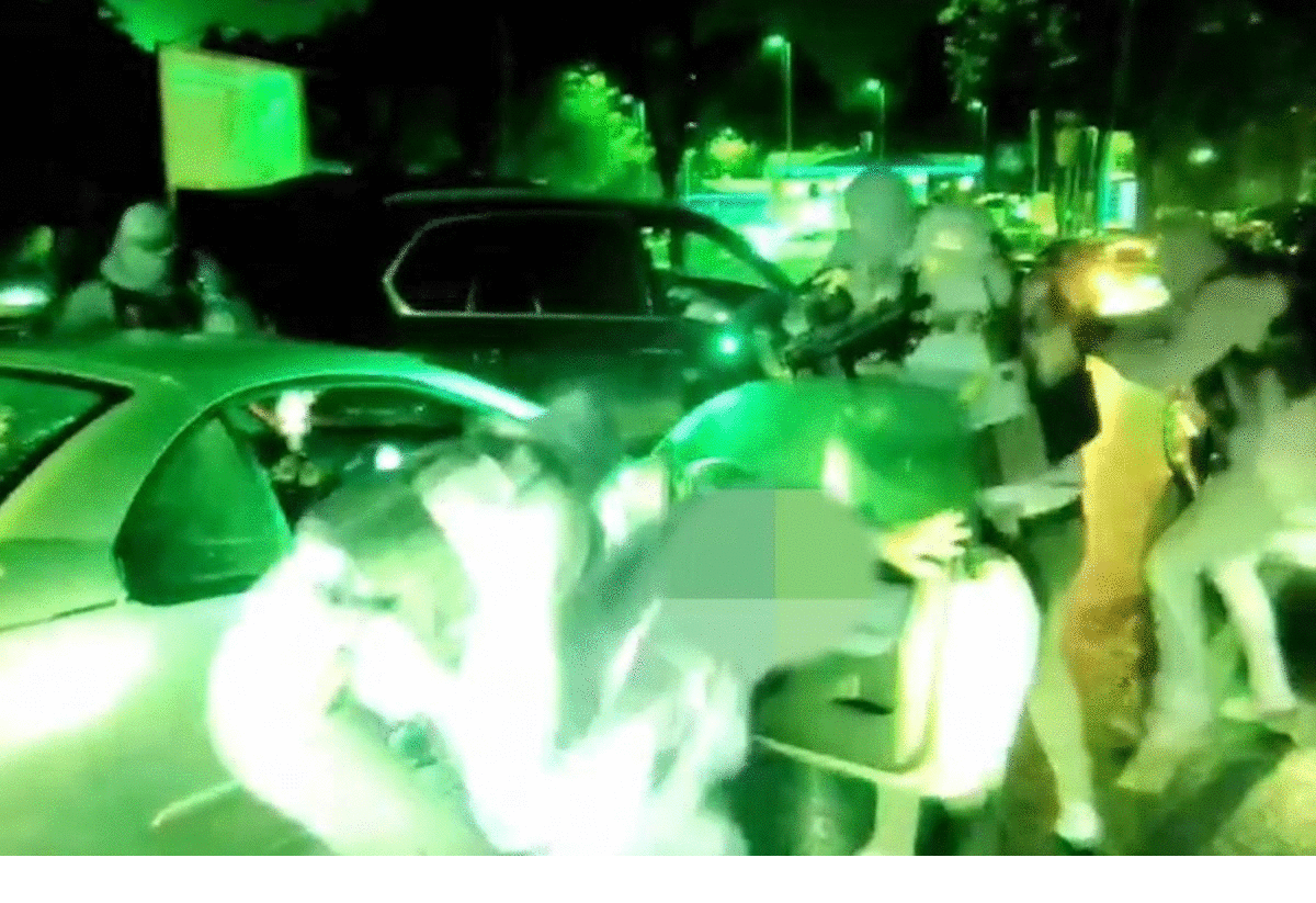 NOĆNA AKCIJA KAO NA FILMU, SVE SE ODIGRALO U SEKUNDI: Pogledajte kako ga je BG policija s noćnim vizirima izvukla iz kola (VIDEO)