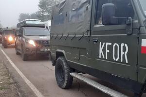 KFOR NAPUSTIO JARINJE I BRNJAK: Vojnici međunarodnih mirovnih snaga otišli sa administrativnih prelaza