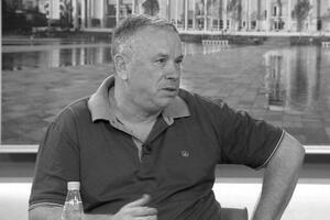 VOLEO JE SRBIJU I NAVIJAO ZA ZVEZDU: Preminuo legendarni albanski sportski novinar Kosta Grilo