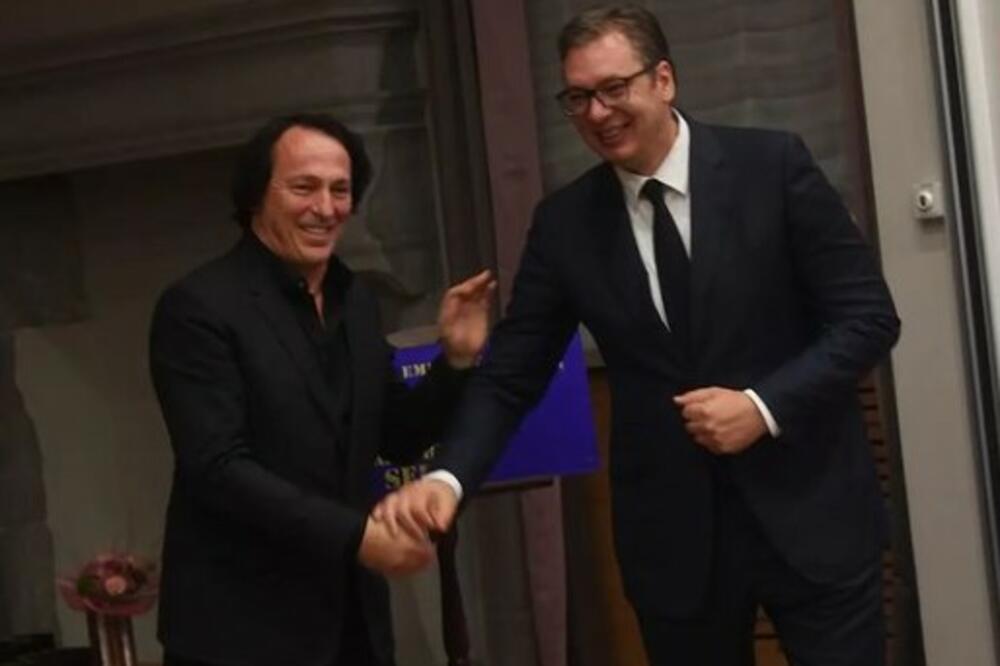 VUČIĆ U VILI VIPOLŽE: Predsednik Srbije na otvaranju umetničke Ambasade u Sloveniji (FOTO)