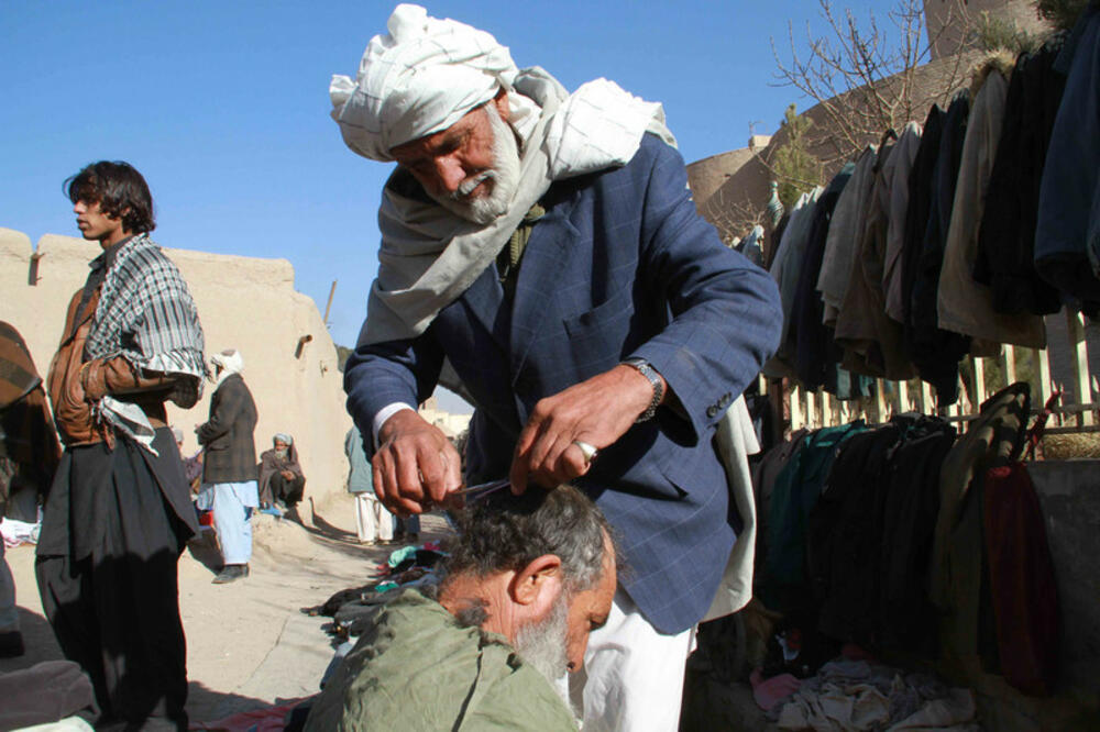 Avganistan, šišanje, brijanje