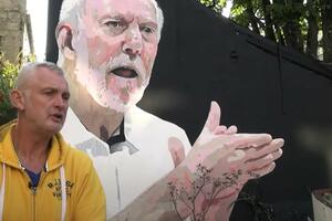 "LUDI SRBIN" DOBIO MURAL U BEOGRADU: Žarko Paspalj naručio portret Grega Popoviča u centru grada VIDEO