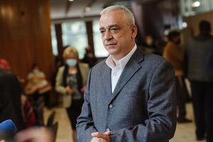 Gradonačelnik Bakić primio treću dozu vakcine protiv COVID-19