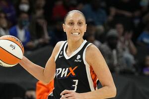 NAJVEĆA SVIH VREMENA! WNBA liga izabrala najbolju košarkašicu ikada VIDEO