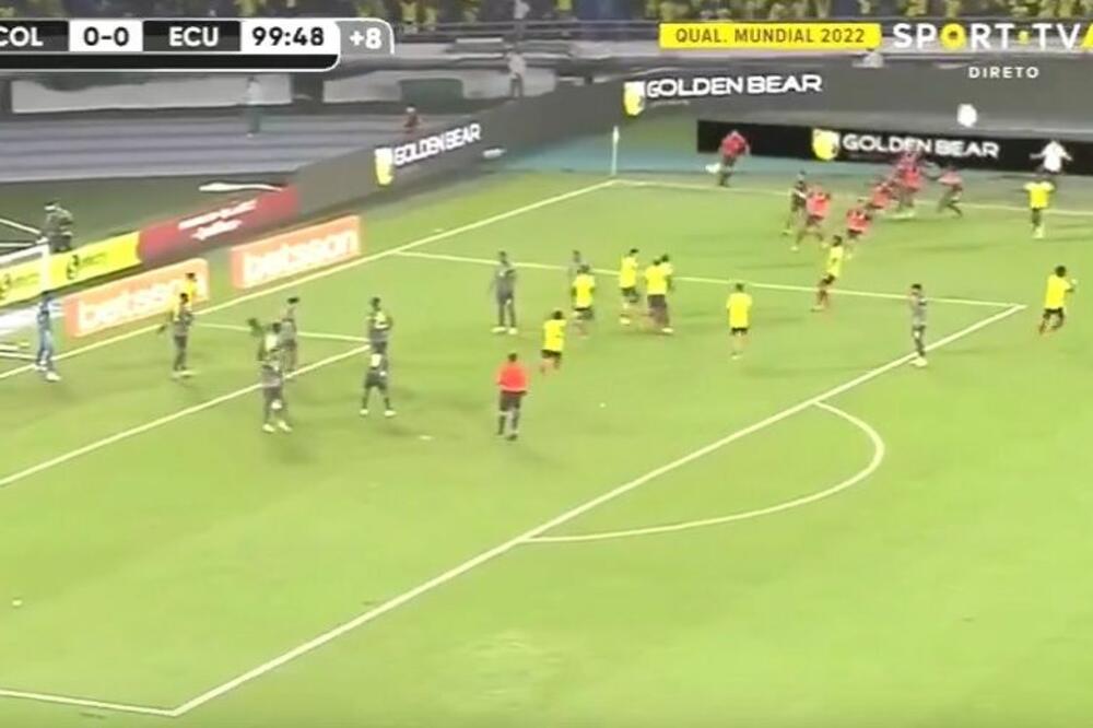 HAOS U KOLUMBIJI! Sudija osam minuta gledao VAR i poništio gol u 100. minutu VIDEO