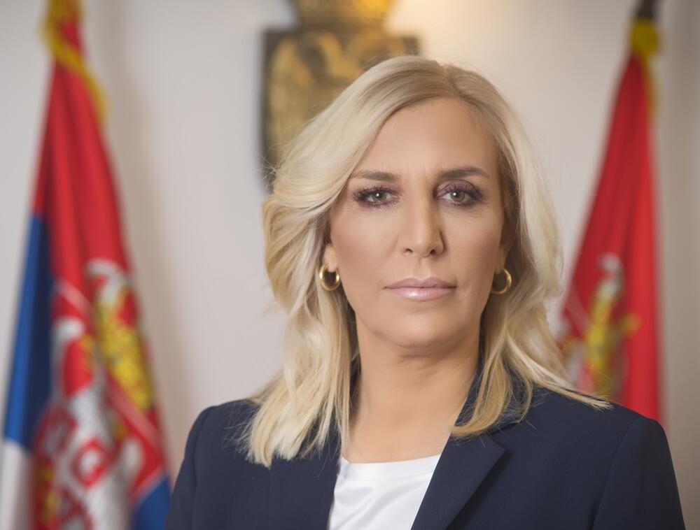 Ministarka Popović
