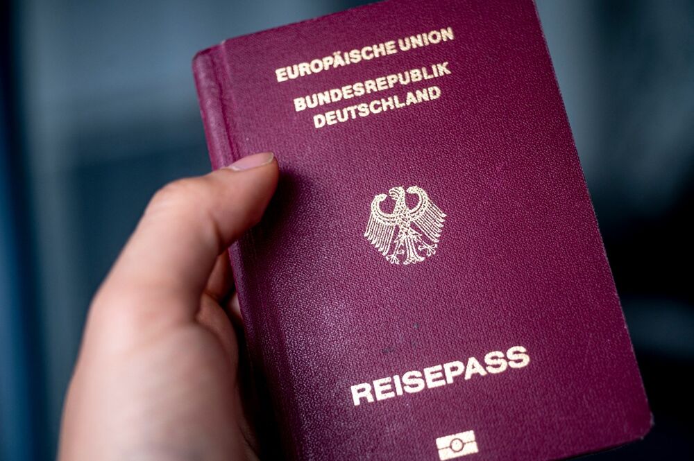 0627748641, Nemačka, pasoš