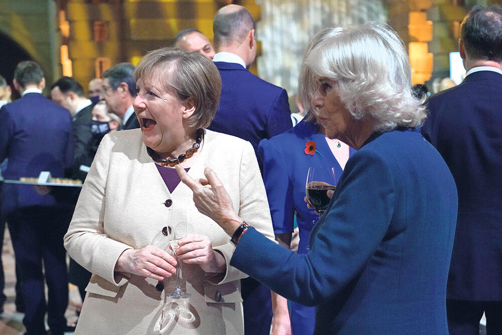 Odlično se zabavljale... Angela Merkel i Kamila Parker, supruga princa Čarlsa