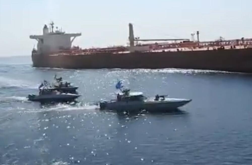 tanker, otmica, SAD, Iran, razarač, Omanski zaliv